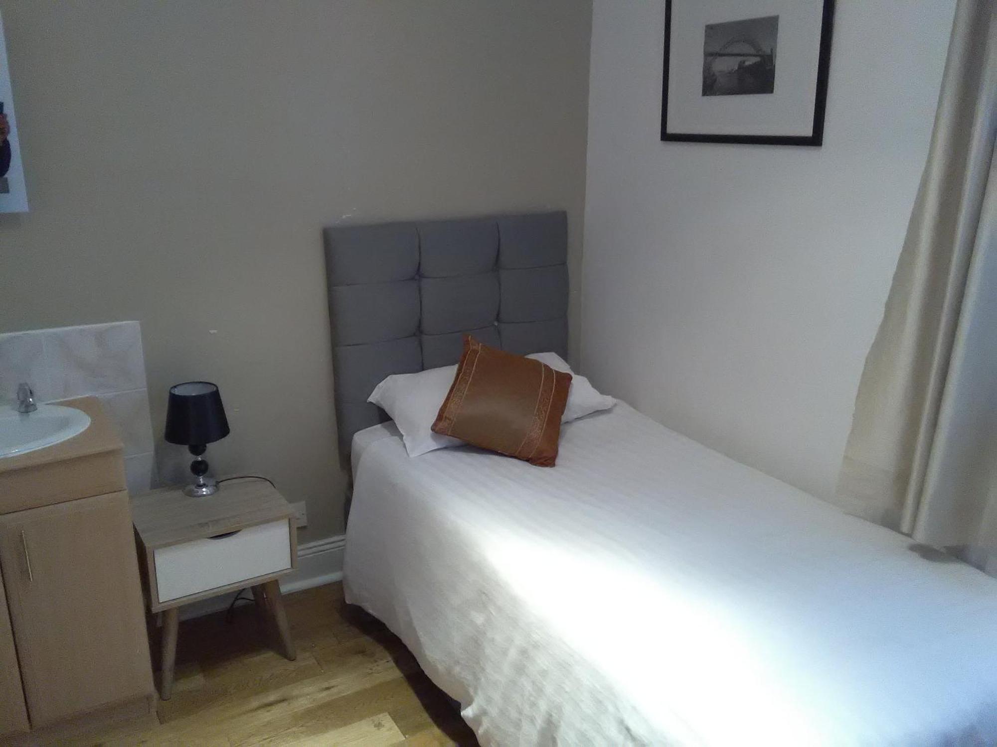 Clifton Hotel Newcastle Szoba fotó