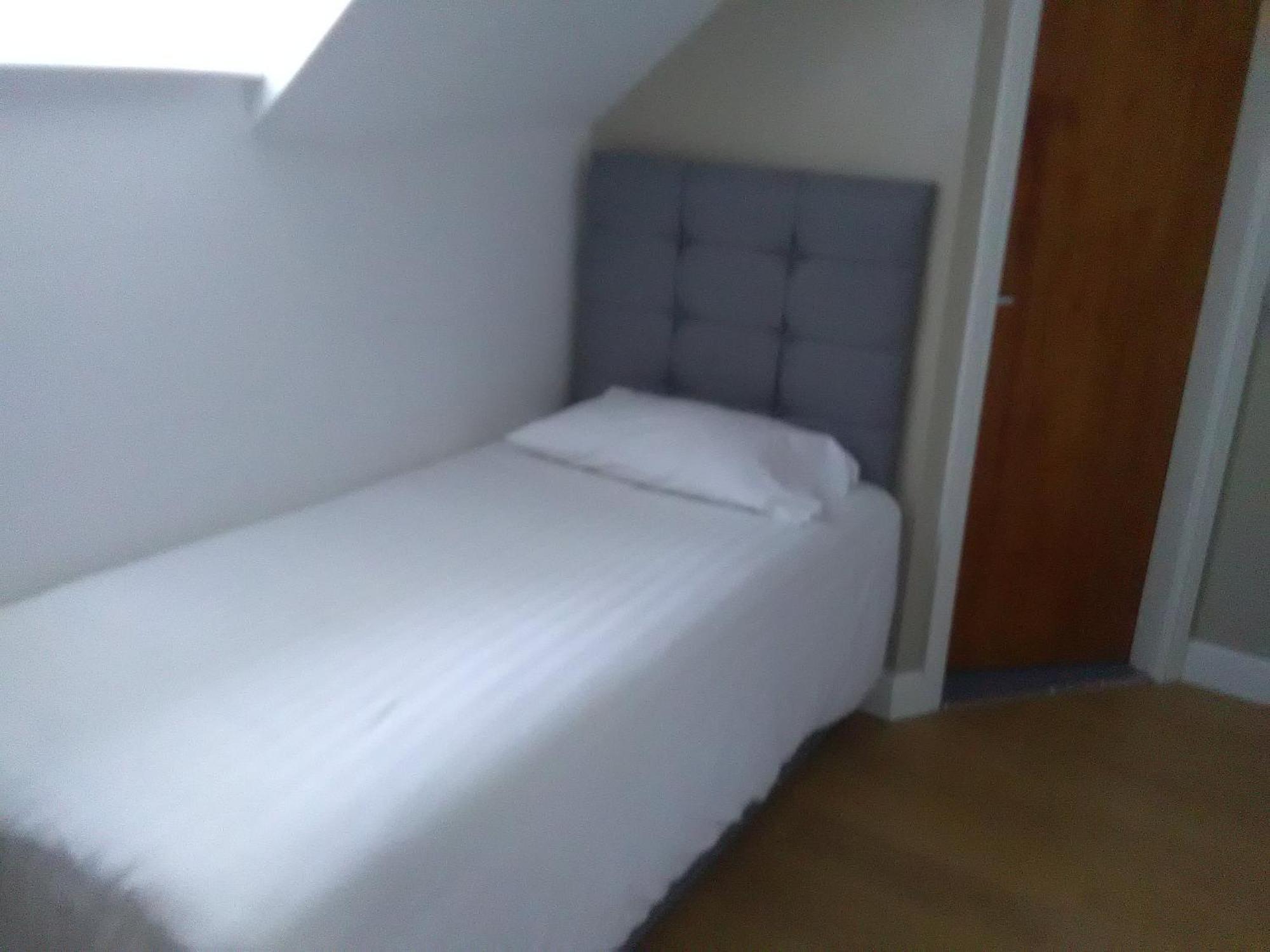 Clifton Hotel Newcastle Szoba fotó